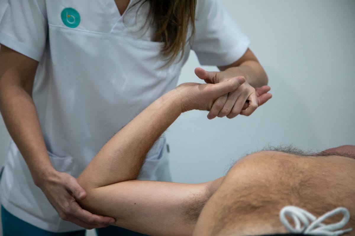 Epicondilitis en Córdoba — Clínica Bailío Córdoba